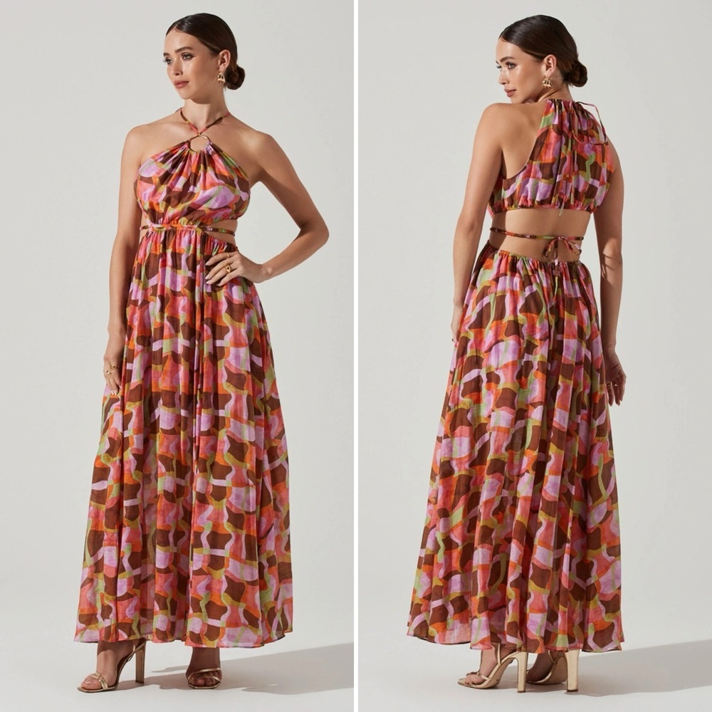 ASTR Sivana Halter Neck Geo Print Maxi Dress Size Small Red Brown Multi astr EUC